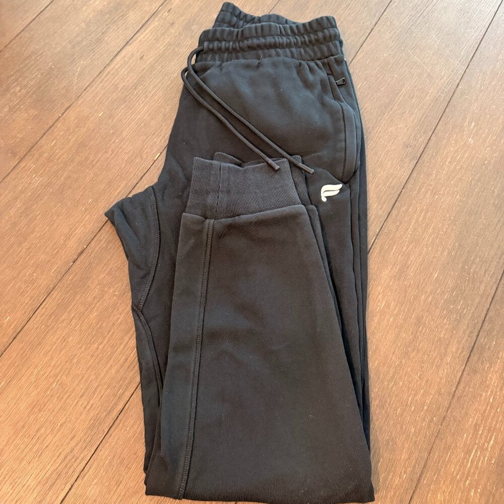 Men's Fabletics Joggers- Size Small- Black